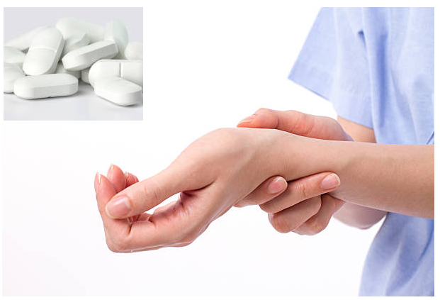 Những sai lầm thường gặp khi sử dụng corticoid trong điều trị bệnh gút là gì?