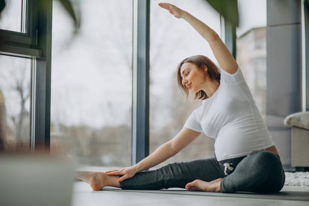 Yoga cho mẹ bầu dẻo dai hơn, giúp vượt cạn dễ dàng hơn