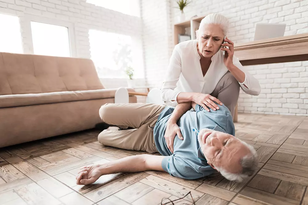 đột quỵ, nhồi máu cơ tim