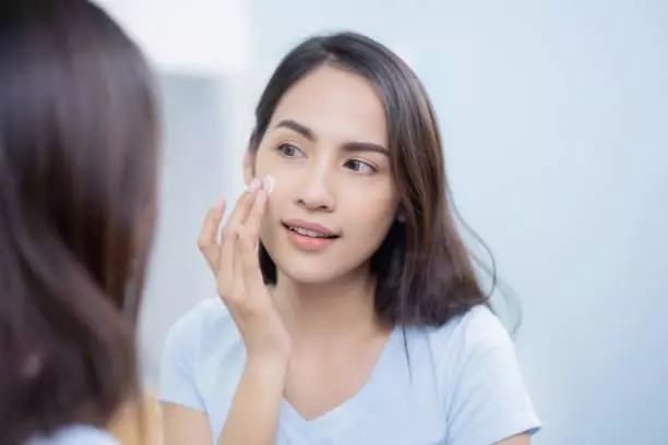 Kem chống nắng bảo vệ da