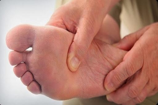 tổn thương chân do bệnh tiểu đường