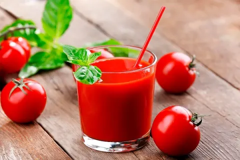 Nước ép cà chua tốt cho người say rượu