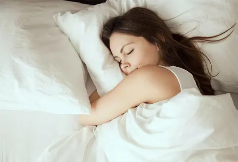 Bạn hãy dành thời gian để nghỉ ngơi, thư giãn và ngủ đủ giấc