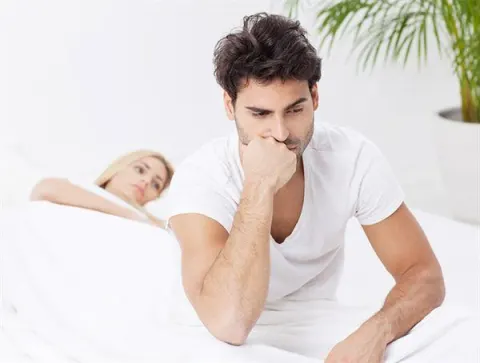 U xơ tuyến tiền liệt gây ảnh hưởng đến quan hệ tình dục