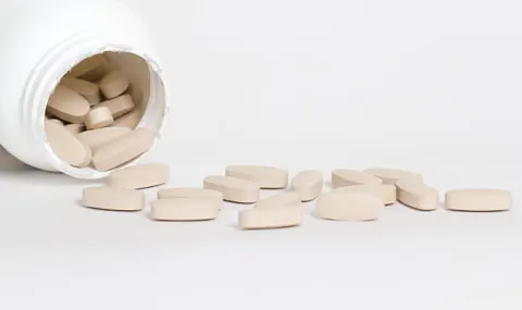 Sử dụng thuốc tây có phải giải pháp tối ưu cho người bệnh phì đại tuyến tiền liệt?