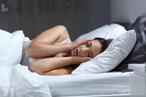 Mất ngủ triền miên phải làm sao? Giải pháp nào là tối ưu nhất?