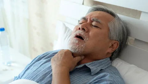 Người bệnh phổi tắc nghẽn mạn tính giai đoạn 4 dễ gặp biến chứng suy hô hấp cấp