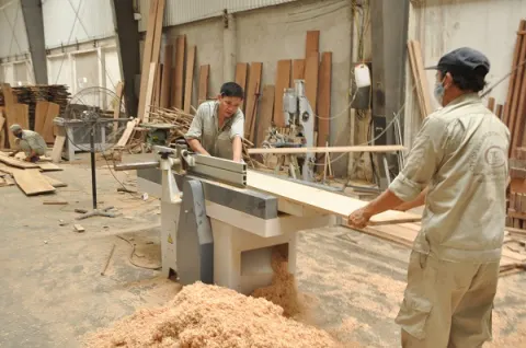 Khói bụi từ các làng nghề gây nhiễm độc phổi